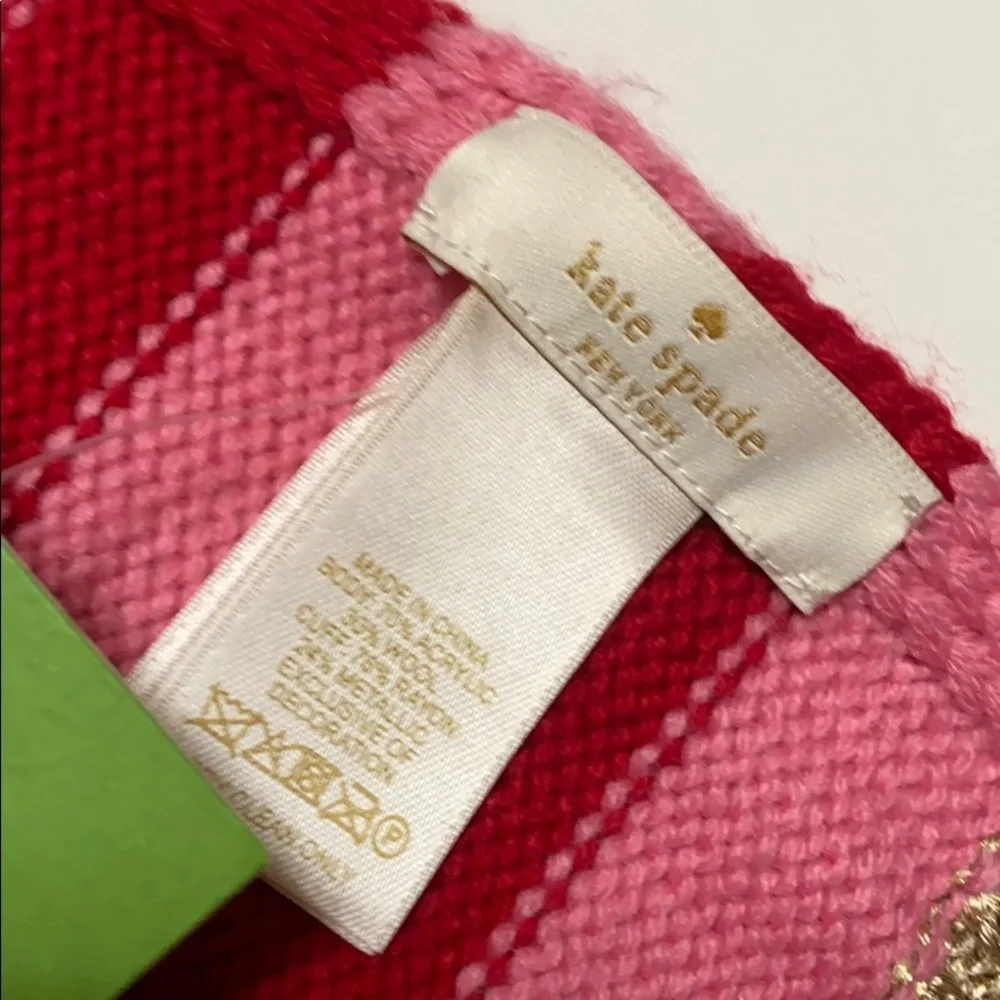 NWT Kate spade pink and gold winter scarf 🧣